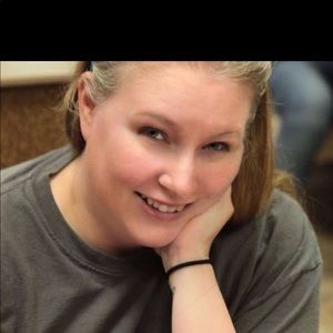 Meet your Posher, Robyn